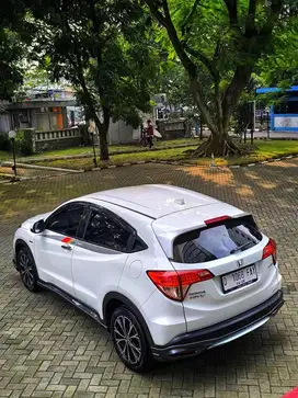 LOW KM // HONDA HRV MUGEN EDITION 1.5 AT 2018 JRG ADA // FULL ORI