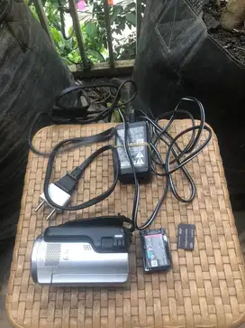 Handycam camcorder video sony dcr sr37 hdd 60gb