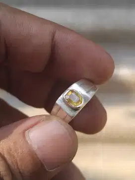 Natural yellow saplhire set ring perak