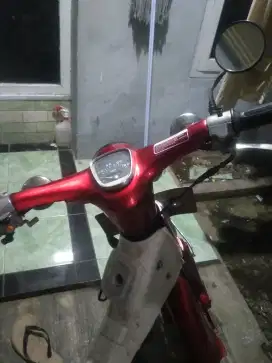 Honda C70 tahun 1977