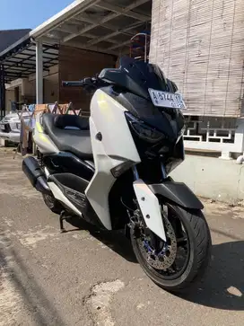 Yamaha XMAX 2018