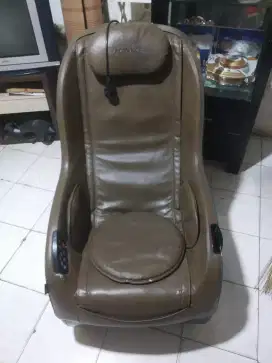 Kursi pijat advance