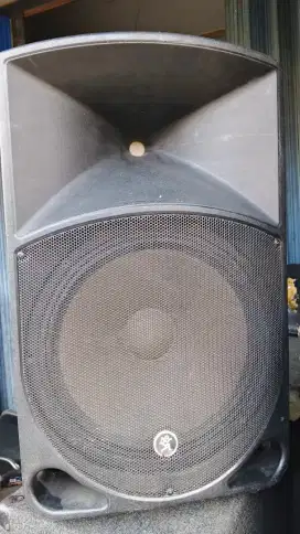 Speaker Aktif Mackie Thump 15 inch