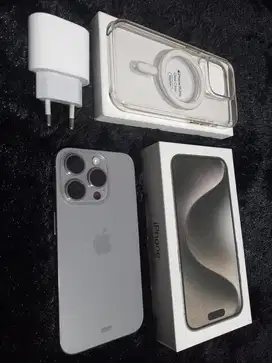 IPHONE 15 PRO 128GB GARANSI IBOX FULLSET LIKE NEW !!