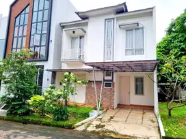 DI JUAL RUMAH CANTIK DI BINTARO SEKTOR 8 RIVER PARK CIMANDIRI CUT NYAK