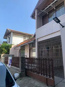 Dijual Rumah Baru Selesai Renovasi di Jalan Bungursari Raya Padasuka
