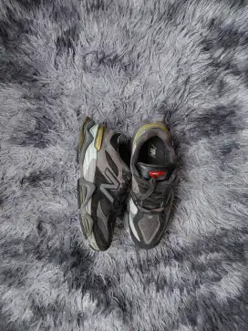 Sepatu New Balance 9060