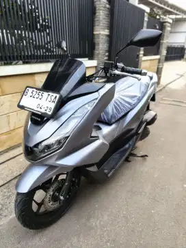 Bissmillah dijual motor Honda PCX 160cc 2024 istimewa