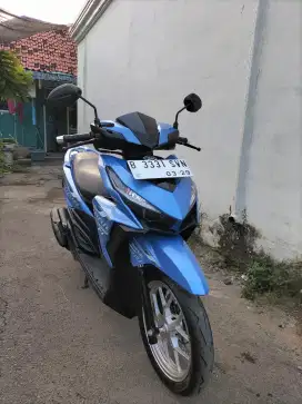 Bissmillah dijual motor Honda Vario LED old 125cc 2016 istimewa