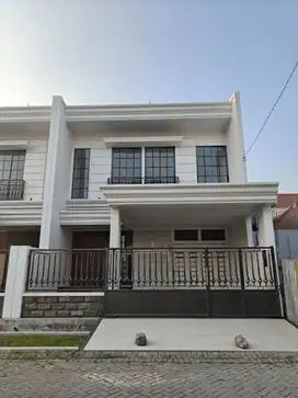 JUAL RUMAH ARAYA BARU GRESS MEWAH