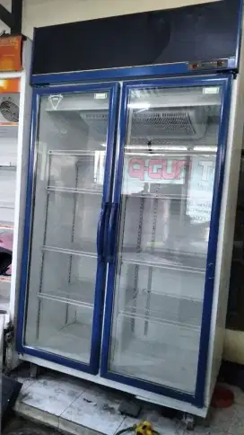 Showcase Daimitsu 1050 liter Mulus Terawat