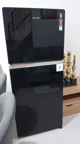KULKAS POLYTRON BARU 3 BULAN PAKAI