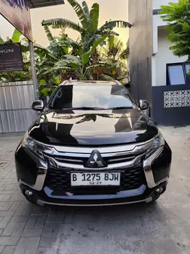 Pajero Sport Dakar 4x2 matic 2018 Diesel