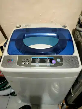 Mesin cuci Sanken tipe ambrosia
