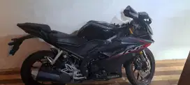 Di jual cepat. Masih lengkap dan mulus, motor kesanyangan.