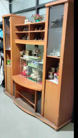Lemari tv bufet buat hiasan