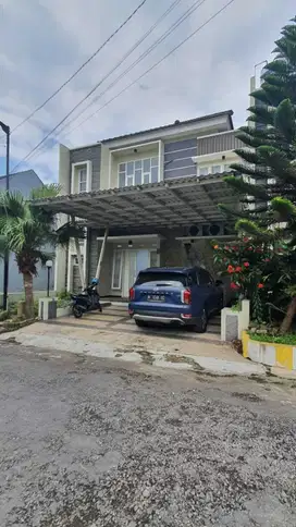 Strategis! Rumah 2Lantai Tirtasani Dekat Exit Toll
