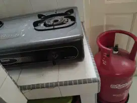 Kompor dan tabung gas
