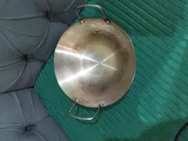 Penggorengan kecil 24 cm