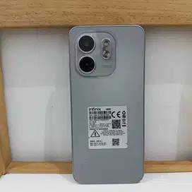 Infinix Smart 9 4+4/128GB Warna Titanium Kondisi Mulus Banget