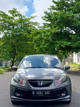 Dp 15 Honda Brio 1.2 E manual 2016 Bensin