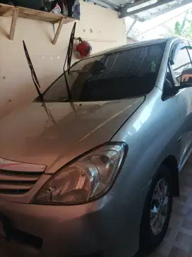 Kijang Innova tipe G bensin 2008