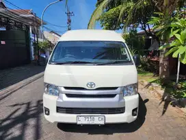 HIACE 3.0 COMMUTER 2024 DIESEL PUTIH MANUAL