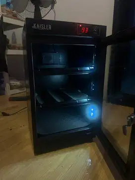 drybox cabinet (lemari kamera)