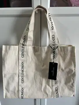 BNIB GENTLEWOMEN LOGO STRAP TOTEBAG