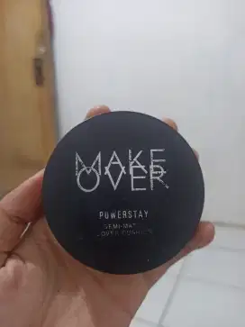Makeover powerstay