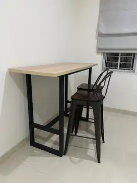 Meja Tinggi CAFE Jati Belanda, Baru difinishing HPL AICA