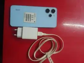 Redmi 12 8/128.