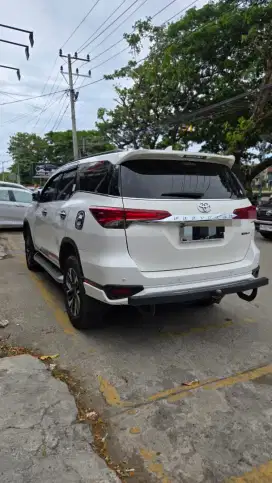 Toyota fortuner trd s 2018/2017 solar