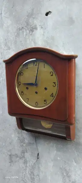 Jam kodok antik