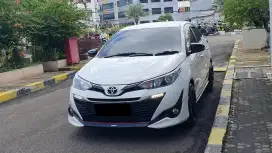 Toyota yaris trd sportivo matic 2019 putih bonus velg 2 set