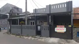 DiJUAL Rumah bonus kontrakan Dan toko di Depok