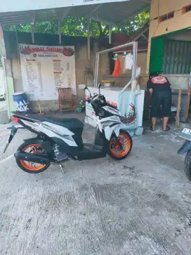 VARIO 125 CBS ISS 2023