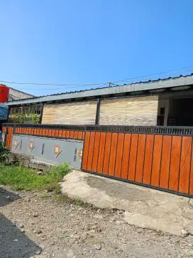 DIJUAL RUMAH UTAMA+ 1 PINTU KONTRAKAN