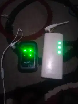 Jual aja pawor benk.sama modem WiFi 4G