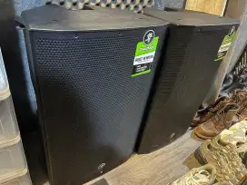 Speaker monitor aktif 15 inch Mackie Trump 15A 1300watt ORI