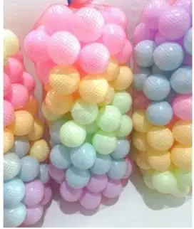 Bola mandi bola warna pastel kurleb 100 bola per kantong
