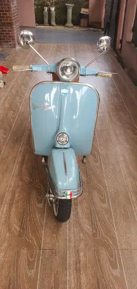 Vespa super 150