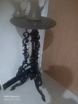 Meja Besi Antik Vintage era 50 an