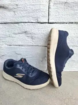Sepatu Running Skechers Go Walk Max Bekas Size 44 Original
