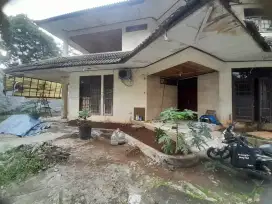Dijual rumah kebayoran baru area