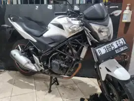 Honda CB150R tahun 2015