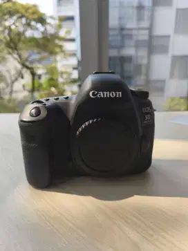 CANON EOS 5D MARK IV