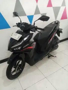 Vario 125 Cbs 2023 Hitam