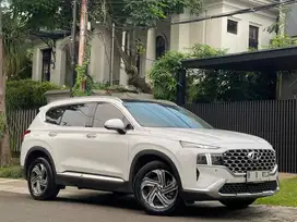 SANTA FE 2.2 8Dtc SIGNATURE DIESEL AT 2023 LIKE NEW TERMURAH