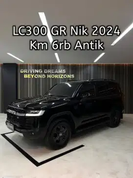 Toyota Land Cruiser LC300 GR 2024 Hitam LC 300 Km6rb Black On Black